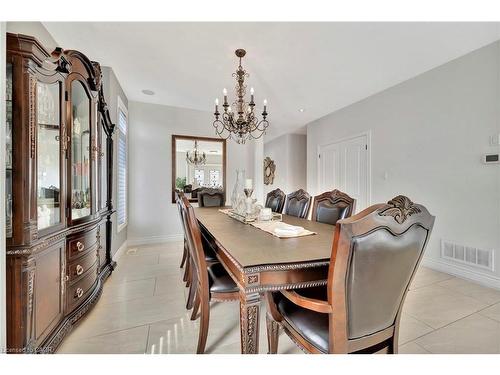 3 Rianna Court, Hamilton, ON - Indoor Photo Showing Dining Room