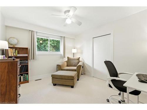 20 Woodside Drive, Hamilton, ON - Indoor Photo Showing Office