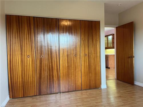 308-10 Woodman Drive S, Hamilton, ON - Indoor Photo Showing Other Room