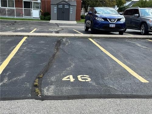 308-10 Woodman Drive S, Hamilton, ON - Outdoor