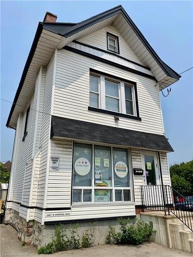 3 Britannia Avenue, Hamilton, ON 