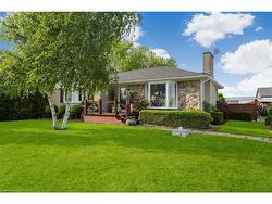 174 Mud Street W Grassie, ON L0R 1M0