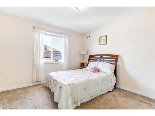 10 Birchall Lane, St. Thomas, ON - Indoor Photo Showing Bedroom