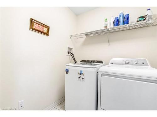 10 Birchall Lane, St. Thomas, ON - Indoor Photo Showing Laundry Room