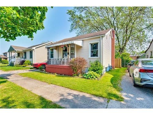 373 Simpson Avenue  Welland, ON L3B 4Z1