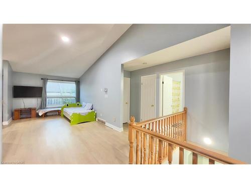 33 Bankside Drive, Kitchener, ON - Indoor Photo Showing Other Room