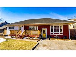 LOWER-5 Woodelm Drive  St. Catharines, ON L2M 4N4