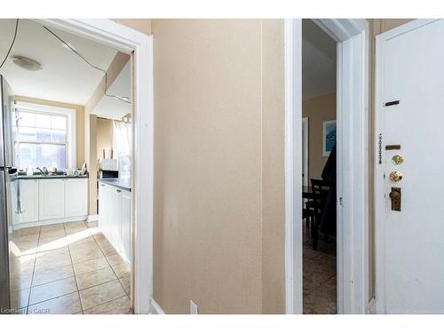 868 King Street W, Hamilton, ON 