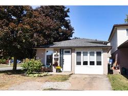 302 Linden Drive  Cambridge, ON N3H 4Y2