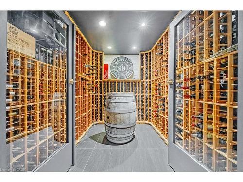 297 Watson Avenue, Oakville, ON - Indoor Photo Showing Other Room