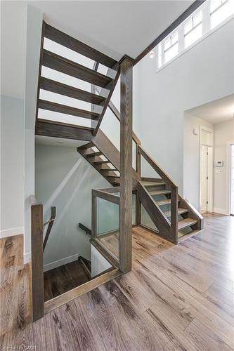 2527 Holbrook Drive, London, ON - Indoor Photo Showing Other Room