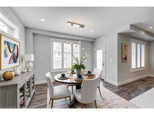 2527 Holbrook Drive, London, ON - Indoor Photo Showing Dining Room