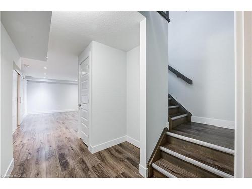 2527 Holbrook Drive, London, ON - Indoor Photo Showing Other Room