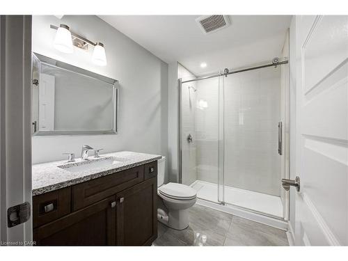 2527 Holbrook Drive, London, ON - Indoor Photo Showing Bathroom