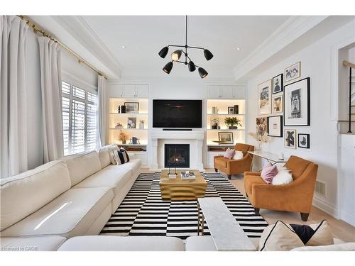 3100 Daniel Way, Oakville, ON - Indoor Photo Showing Living Room With Fireplace