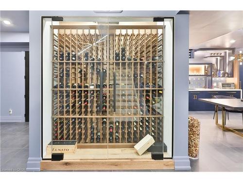 3100 Daniel Way, Oakville, ON - Indoor