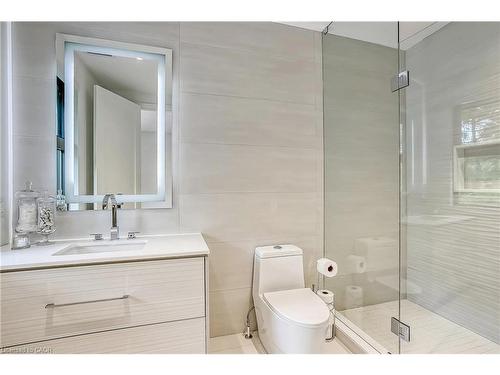 421 Chartwell Road, Oakville, ON - Indoor Photo Showing Bathroom