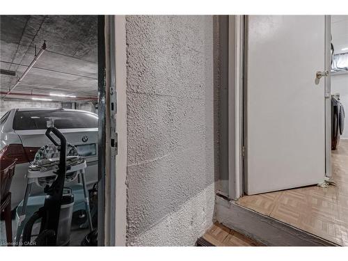 48-2825 Gananoque Drive, Mississauga, ON - Indoor