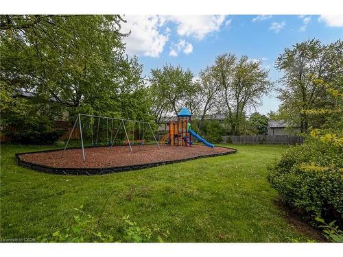 48-2825 Gananoque Drive, Mississauga, ON - Outdoor With Backyard