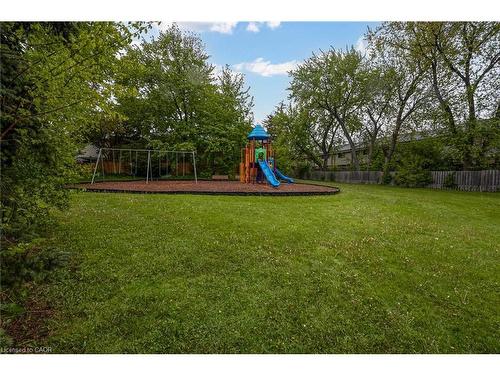 48-2825 Gananoque Drive, Mississauga, ON - Outdoor With Backyard