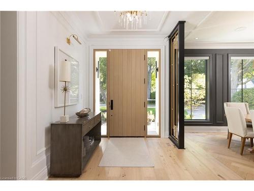 46 Second Street, Oakville, ON - Indoor