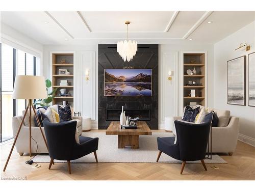 46 Second Street, Oakville, ON - Indoor