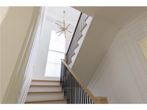 46 Second Street, Oakville, ON - Indoor Photo Showing Other Room