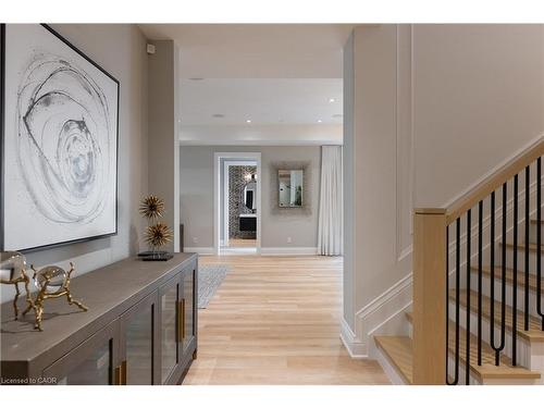 46 Second Street, Oakville, ON - Indoor Photo Showing Other Room