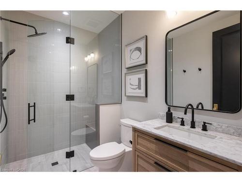 46 Second Street, Oakville, ON - Indoor Photo Showing Bathroom
