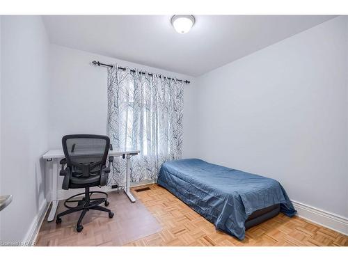 30 Webber Avenue, Hamilton, ON - Indoor Photo Showing Bedroom