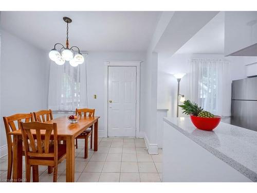30 Webber Avenue, Hamilton, ON - Indoor Photo Showing Dining Room