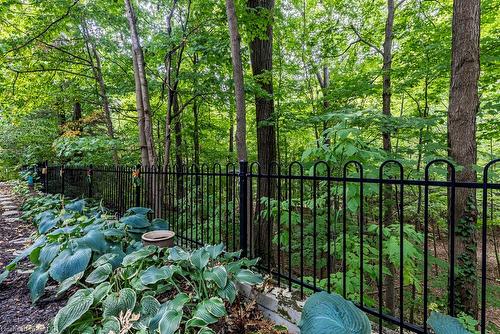 3-1556 Kerns Road, Burlington, ON - Outdoor