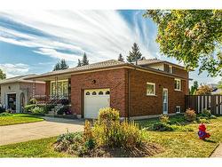 254 Celtic Drive  Stoney Creek, ON L8E 2T9