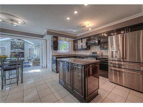6 Osprey Court, Cambridge, ON - Indoor Photo Showing Kitchen