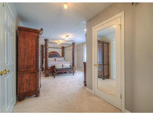 6 Osprey Court, Cambridge, ON - Indoor