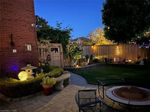 6 Osprey Court, Cambridge, ON - Outdoor With Backyard