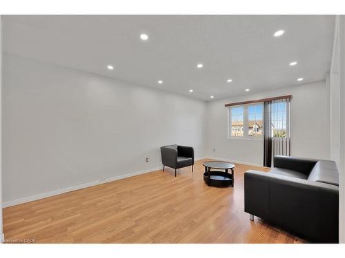 34 Phair Crescent, London, ON - Indoor