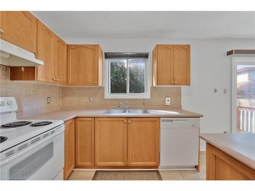 34 Phair Crescent, London, ON - Indoor Photo Showing Kitchen With Double Sink