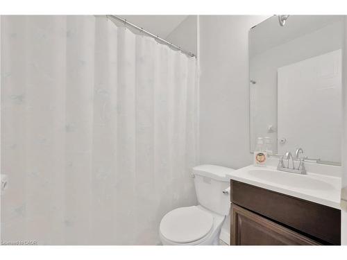 34 Phair Crescent, London, ON - Indoor Photo Showing Bathroom
