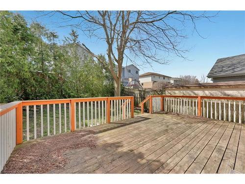 34 Phair Crescent, London, ON - Outdoor With Deck Patio Veranda