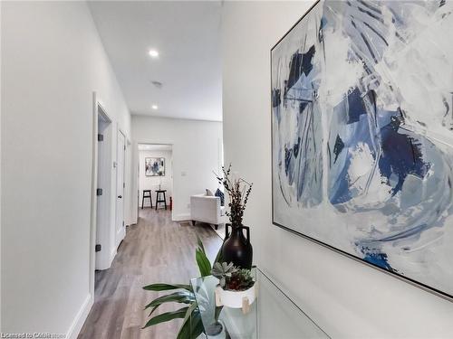 54 Fairview Avenue, Hamilton, ON - Indoor Photo Showing Other Room