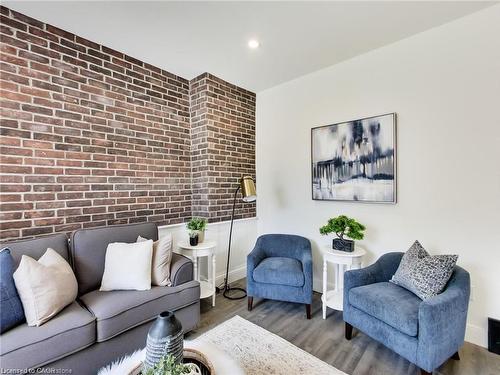 54 Fairview Avenue, Hamilton, ON - 