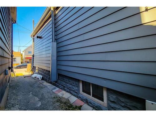 54 Fairview Avenue, Hamilton, ON - Outdoor With Exterior