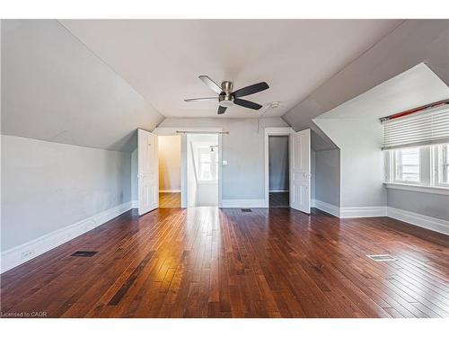 Upper-189 Prospect Street S, Hamilton, ON - Indoor Photo Showing Other Room