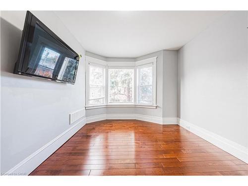 Upper-189 Prospect Street S, Hamilton, ON - Indoor Photo Showing Other Room