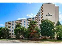 707-700 Dynes Road  Burlington, ON L7N 3M2