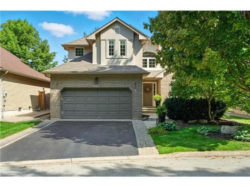 2139 Bushtrail Court, Burlington, ON - Outdoor
