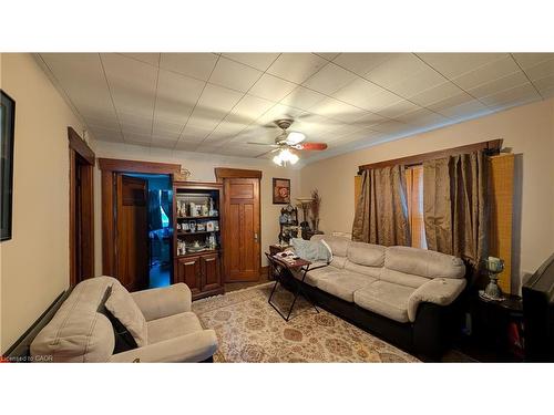 167 Balmoral Avenue S, Hamilton, ON - Indoor