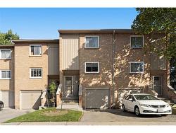 21-63 Fonthill Road  Hamilton, ON L9C 6T1