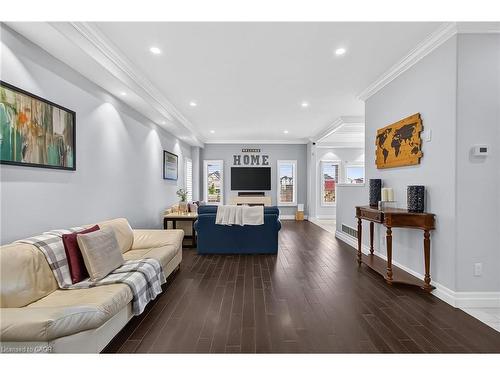 59 Netherwood Road, Kitchener, ON - Indoor Photo Showing Living Room